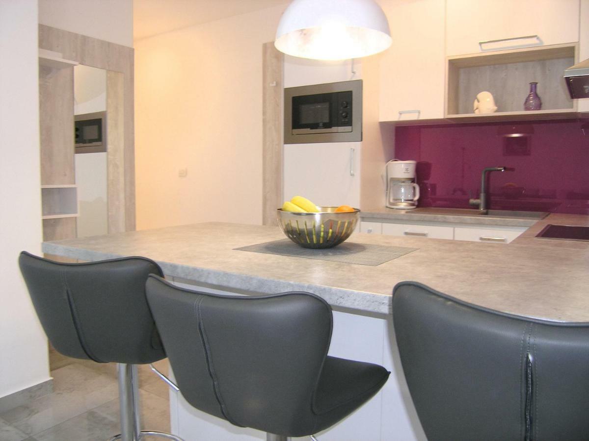 Apartment Zora Krk Town Εξωτερικό φωτογραφία