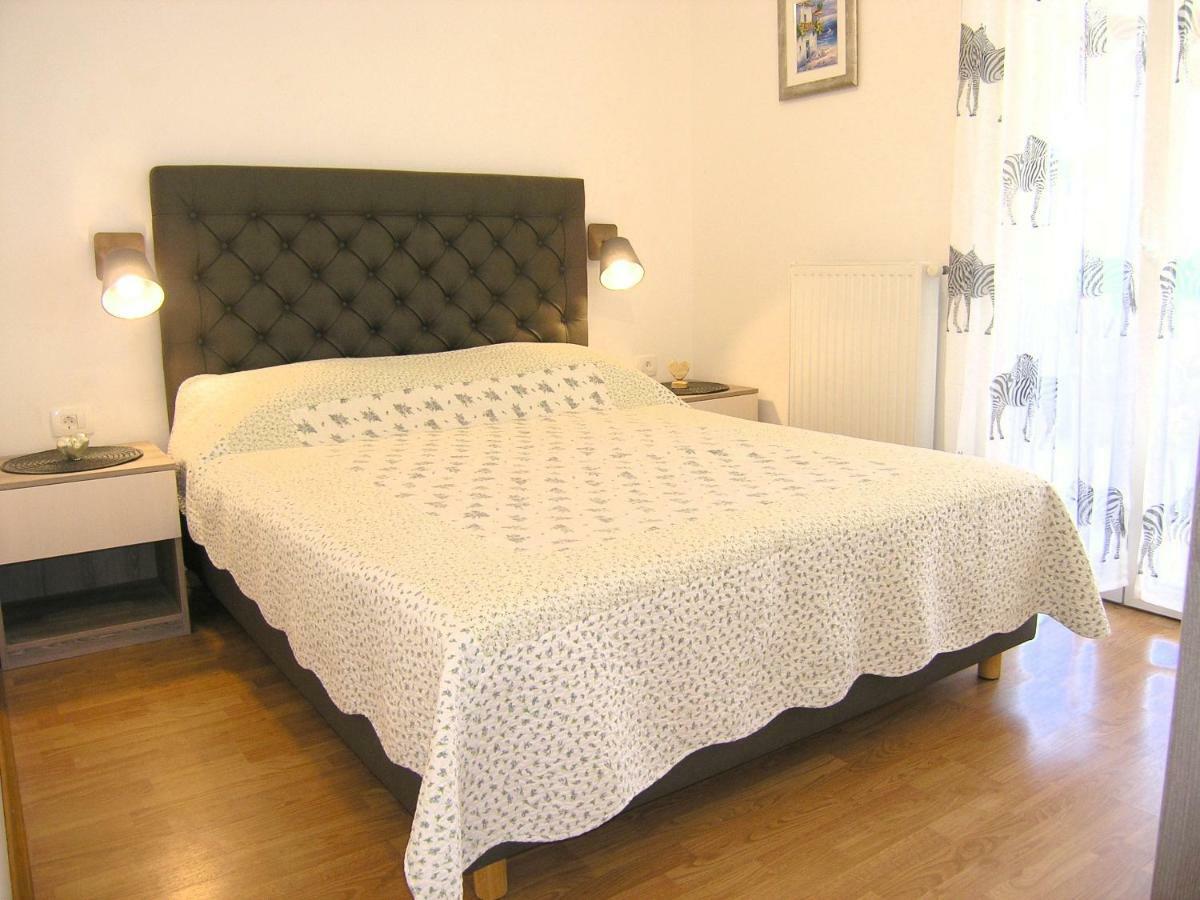 Apartment Zora Krk Town Εξωτερικό φωτογραφία
